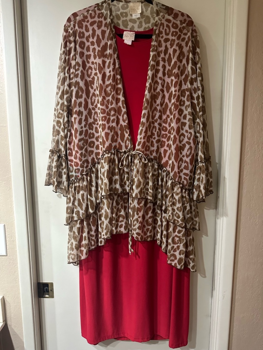 Leopard Print Ruffle Open Cardigan - Beige/Brown and red dress